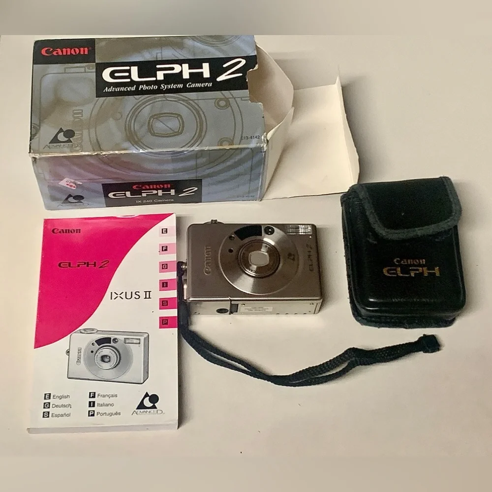 1999 Vintage Canon ELPH 2 APS Film Point and Shoot Camera